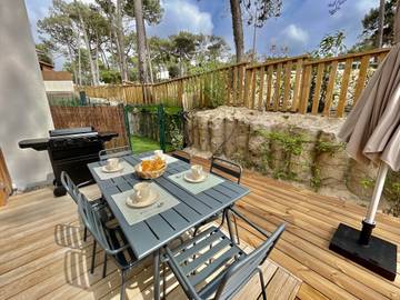 Villa for 4 People in Lacanau, Gironde, Photo 1