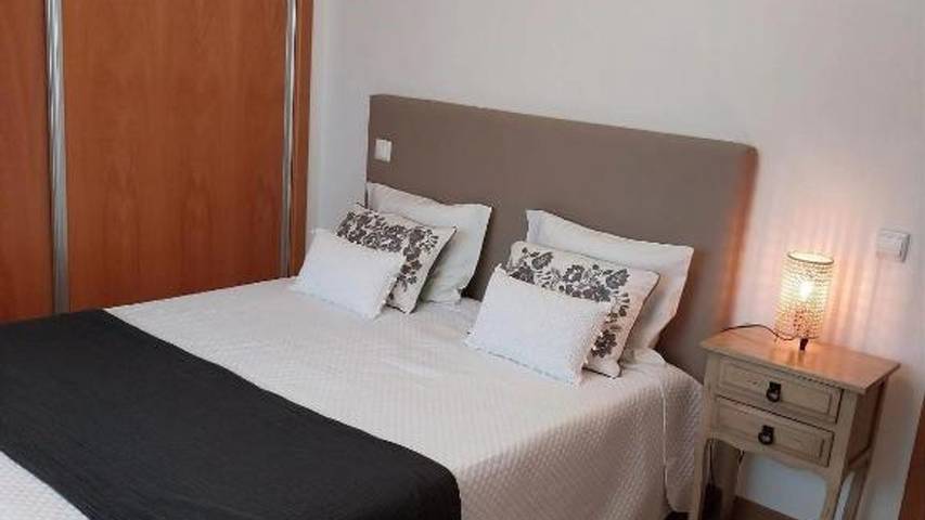 Location de vacances pour 2 personnes, avec terrasse dans Ourém - 2