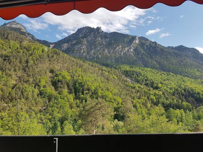 Ferienwohnung für 3 Personen, mit Balkon und Terrasse sowie Garten und Pool