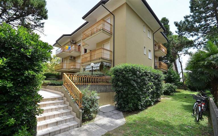 Ganze Wohnung, Moderne Wohnung an der Lagune in Lignano Sabbiadoro, Udine Provinz