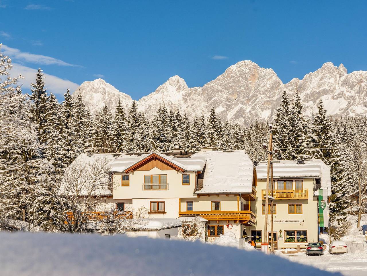 Hotel Pension Fichtenheim - Doppelzimmer Typ C mit Dusche, Wc in Ramsau am Dachstein, Schladming-Dachstein