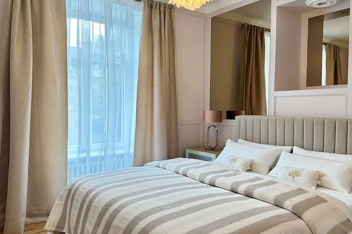 100 m² Luxuswohnung Suite / Villa Gloria Badenweiler / 2 getrennte Schlafzimmer in Badenweiler, Südschwarzwald