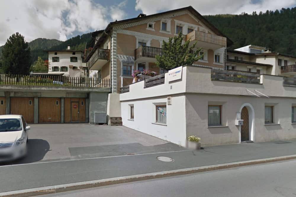 Ganze Wohnung, Suravia 56, (Müstair). in Müstair, Val Müstair