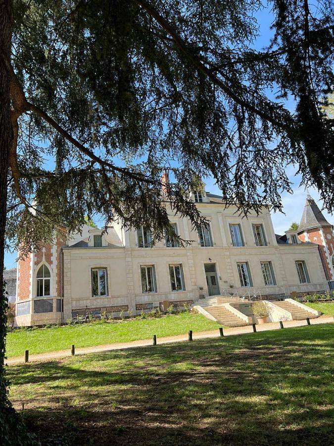 Location de vacances pour 13 personnes, avec terrasse et vue à La Chaussée-Saint-Victor - 4