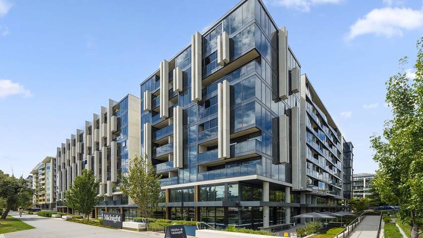 Holiday apartment for 4 people, with sauna and balcony/terrace as well as pool in Canberra