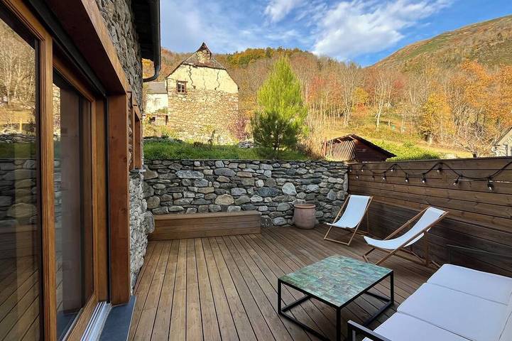 Maison pour 2 personnes, avec jardin et terrasse à Vignec