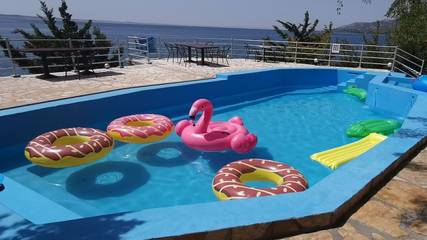 Ferienhaus für 5 Personen, mit Pool und Garten in Starigrad Paklenica