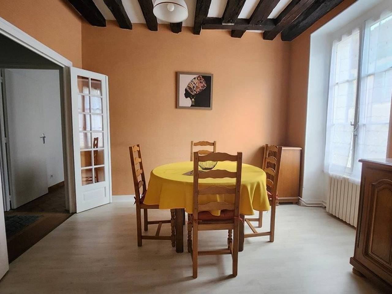 Casa histórica de 2 hab., centro de Joigny, equipamiento moderno in Joigny, Auxerre region