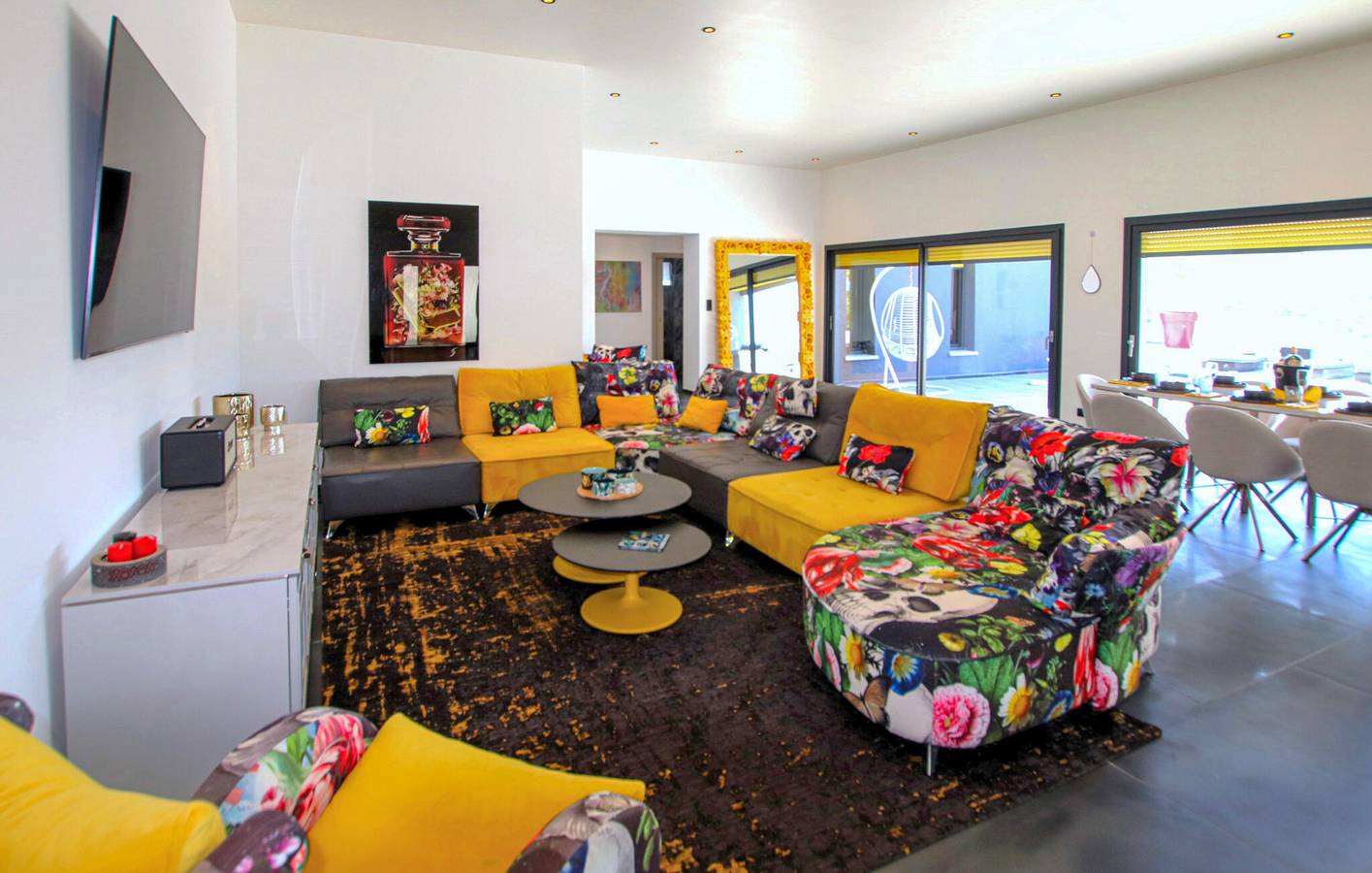 Montboucher-sur-Jabron Apartamento con Piscina y Parking in Montboucher-sur-Jabron, Región de Nyons