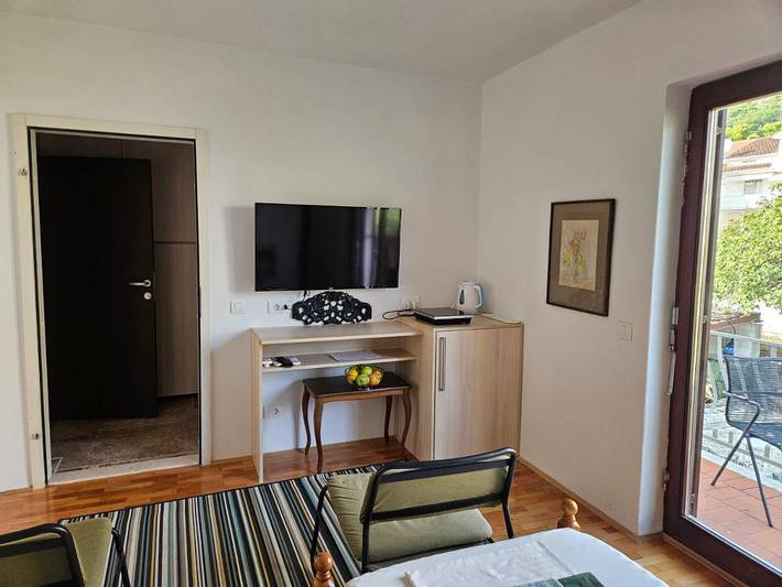 Maison d’hôte pour 3 personnes, avec jardin et vue dans Tivat - 4