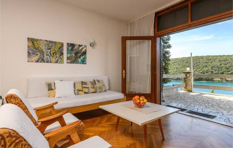 Gemütlich, 2 km vom Strand entfernt: 1-Zimmer-Wohnung mit WLAN, Klimaanlage und Terrasse in Marčana, Südküste Istrien