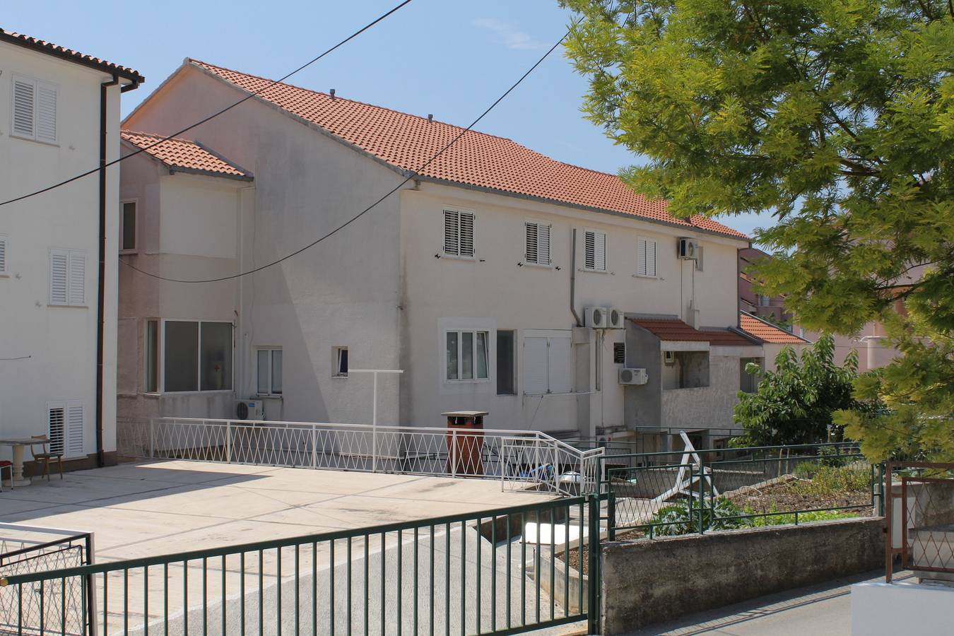 Ganze Wohnung, Studio Appartement mit Terrasse und Meerblick Makarska As-6693-a in Makarska, Makarska Riviera