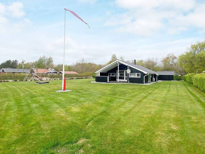 Ferienhaus für 6 Personen, mit Whirlpool und Terrasse sowie Sauna