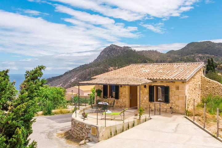 Ferienhaus für 2 Personen, mit Garten und Balkon - 1