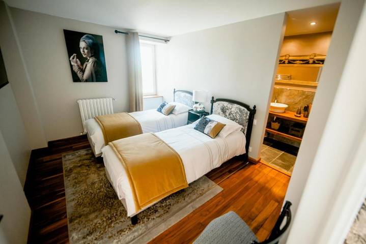 Location de vacances pour 6 personnes, avec terrasse et piscine à Grosville - 3