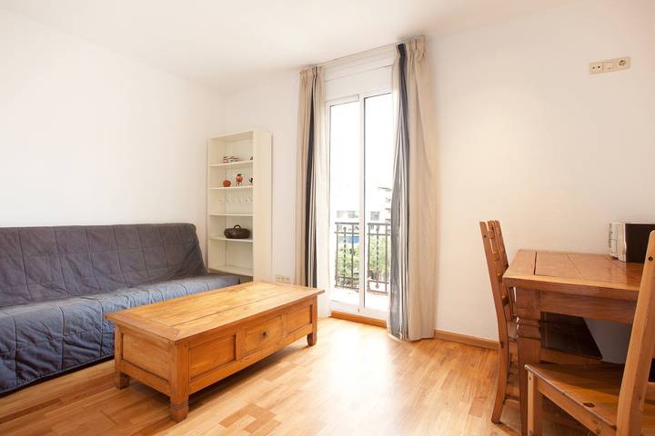 Ferienwohnung für 4 Personen, mit Balkon in Barcelona - 3