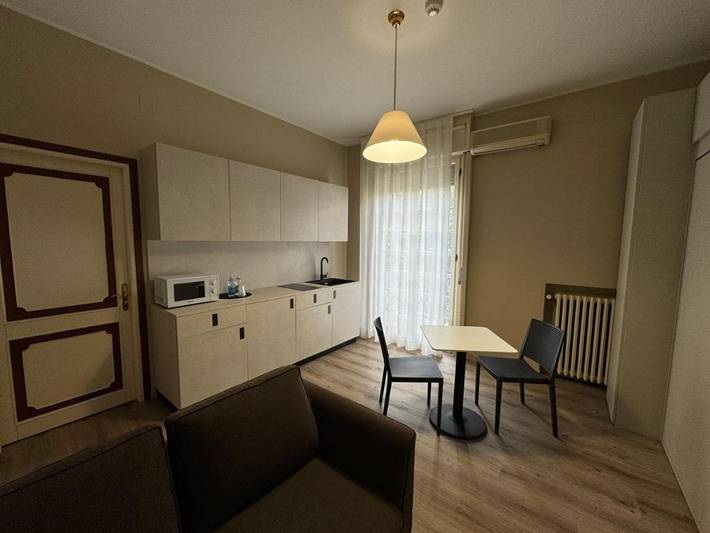 Hôtel pour 2 personnes, avec jardin et piscine à Reggio d'Émilie - 2