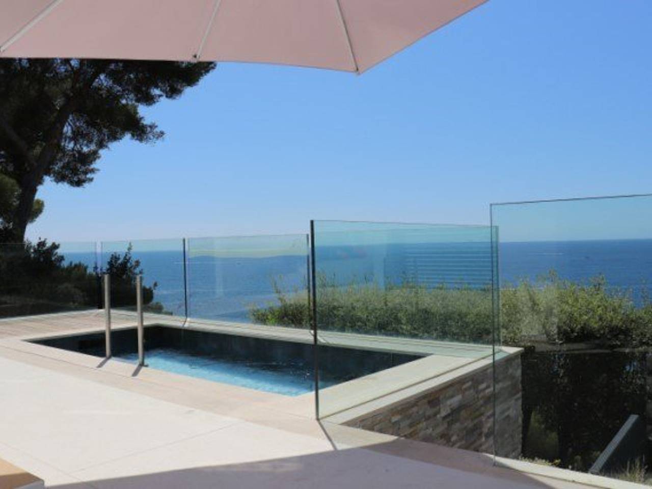 Schöne Villa in Cavalaire-sur-Mer mit Pool und Meerblick in Cavalaire-sur-Mer, Draguignan Region