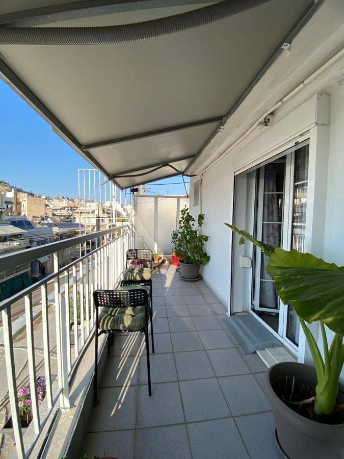 Top Floor Apt with Balcony - Acropolis View & Sunset - Koukaki in Zentral-Athen, Athen