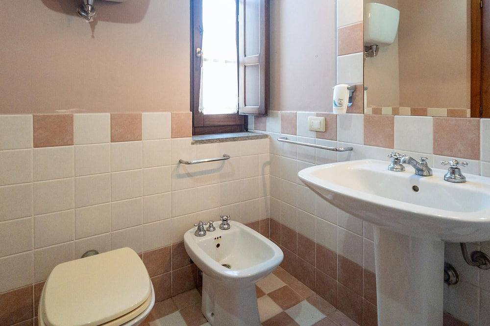 Entire apartment, Cozy apartment in Montone in Montone, Valtiberina