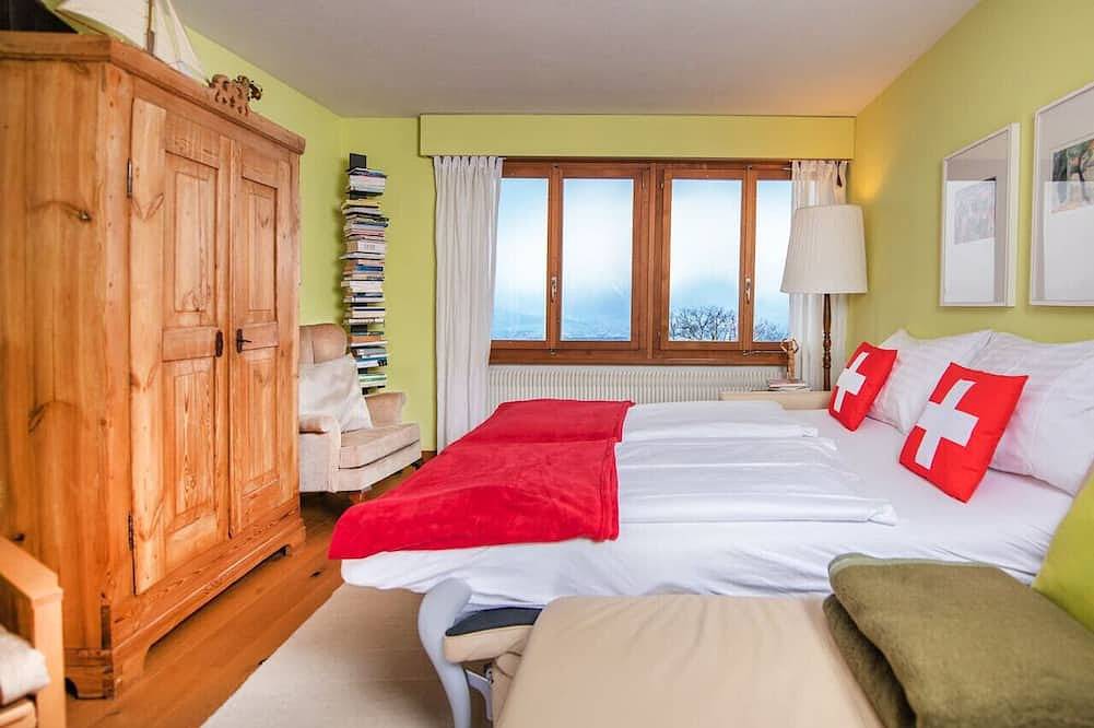 Swisshut Stunning Views Alps & Lake - Chalet Antara in Sigriswil, Meer van Thun