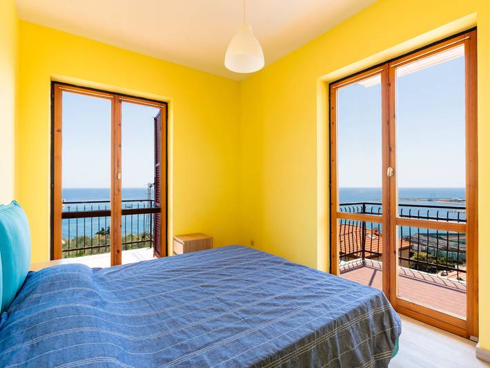 Appartamento intero, Sunny Home in Aregai, Cipressa