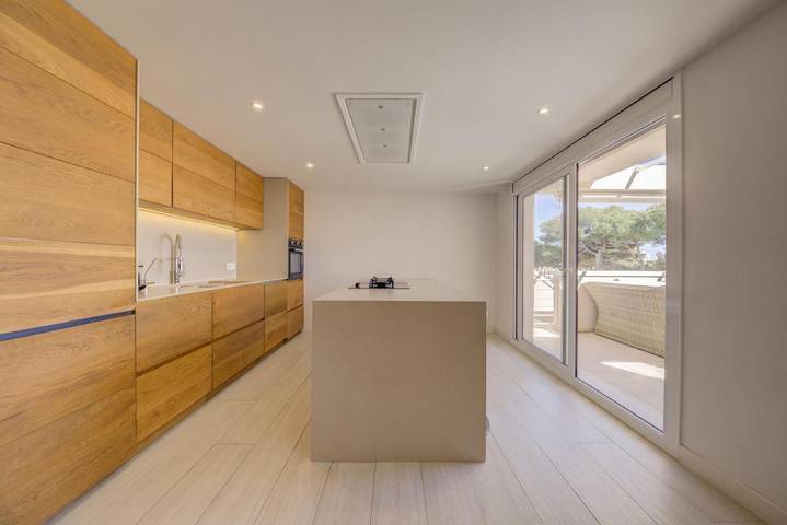 Gîte pour 6 personnes, avec vue et piscine ainsi que jardin et terrasse, animaux acceptés à Altafulla - 3