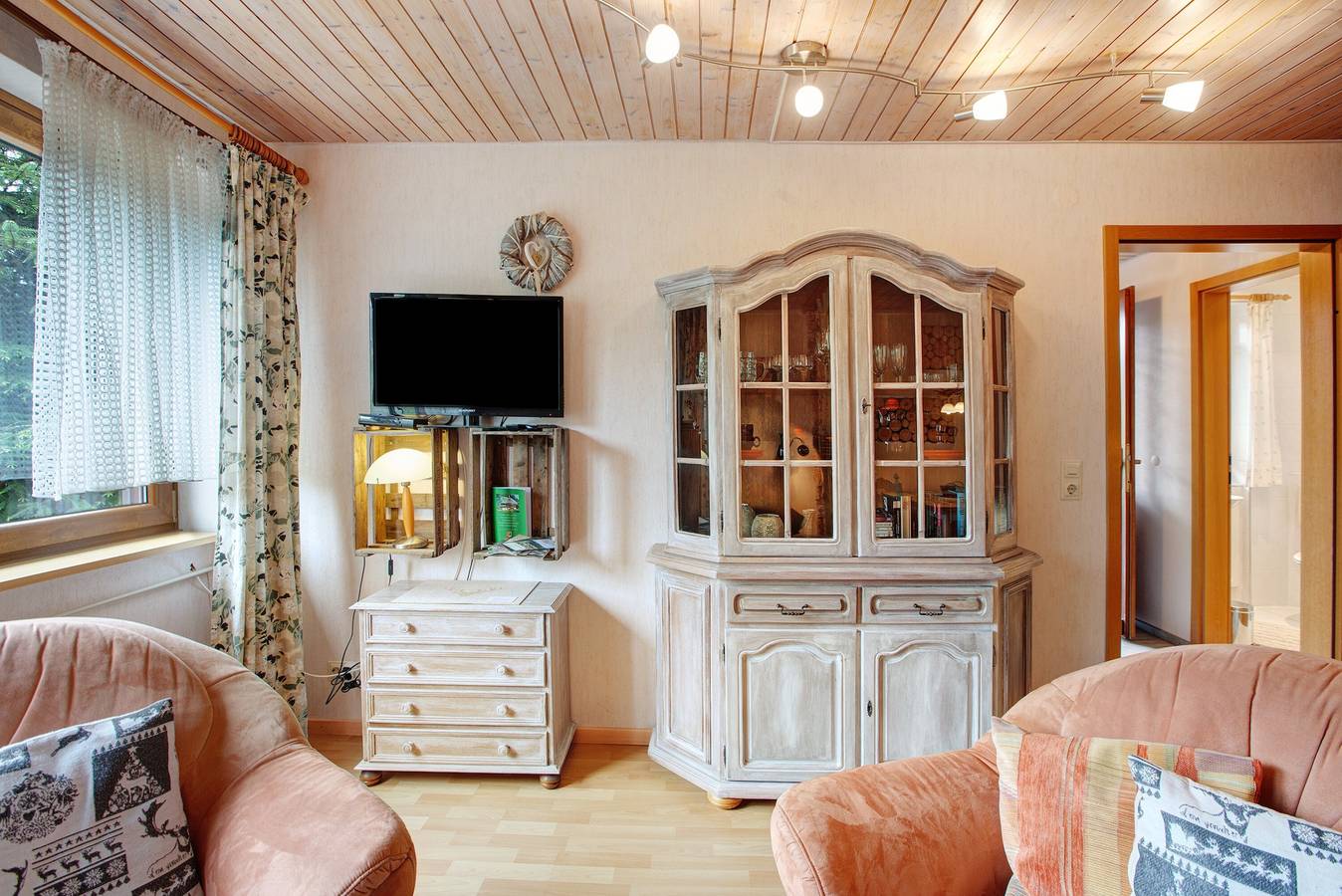 Geheel appartement, Haus Kurparkblick - Vakantiewoning Wehratal met privéterras en wifi in Todtmoos, Zuidelijk Zwarte Woud