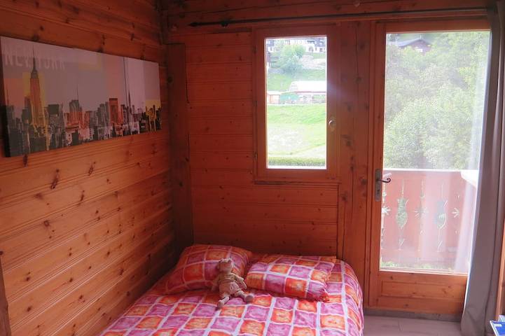 Gîte pour 9 personnes, avec Balcon et Piscine dans Station de Montchavin les Coches - 4