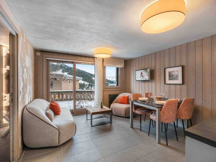 Chalet for 4 people, with terrace in Courchevel