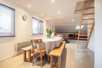 Gîte pour 4 personnes, avec jardin à Marthod