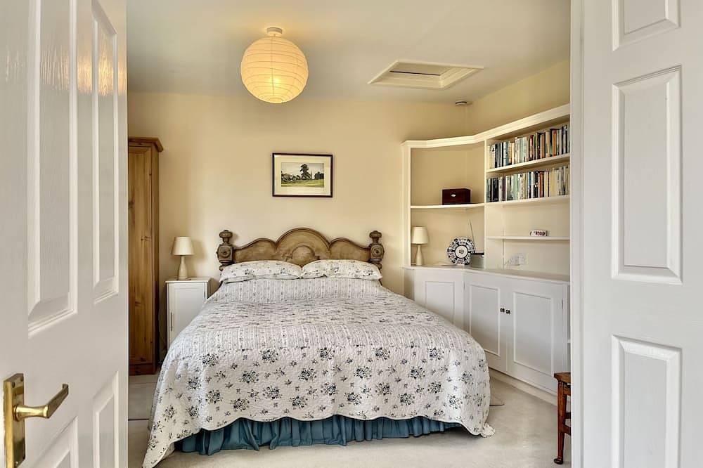 Library Cottage by Inspire Stays dot com - a cottage that sleeps 2 guests  in 1 bedroom in Pulborough, South Downs