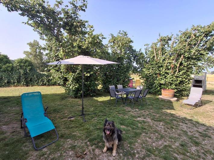 Location de vacances pour 4 personnes, avec jardin à Sainte-Terre - 2