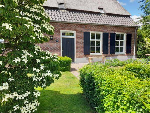 B&b voor 2 personen, met Terras in Haaren