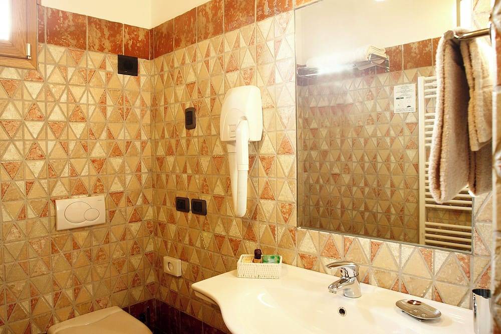 Studio Apartment A Few Km From The Beach Of Cesenatico in Cesenatico, Forlì-Cesena Provinz