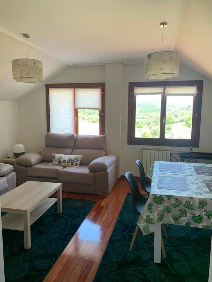 Gîte pour 4 personnes, avec piscine ainsi que vue et jardin à Ramales de la Victoria - 4