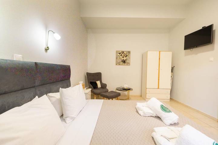 Chambre d’hôte pour 3 personnes, avec vue et balcon à La Canée - 3