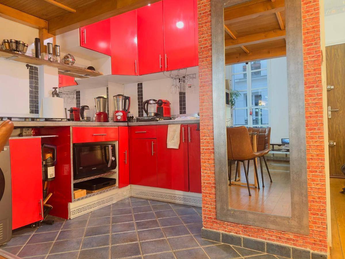 Appartement entier, Magnifique studio au coeur du Marais in Paris 4e Arrondissement, Paris