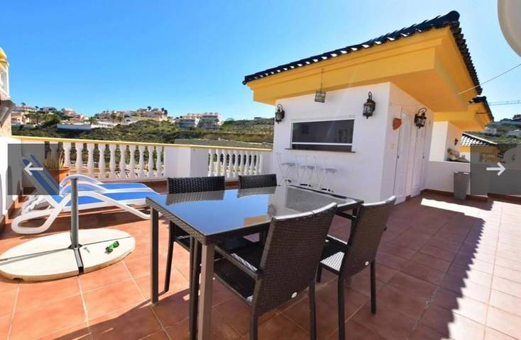Location de vacances pour 5 personnes, avec piscine ainsi que terrasse et vue dans Ciudad Quesada