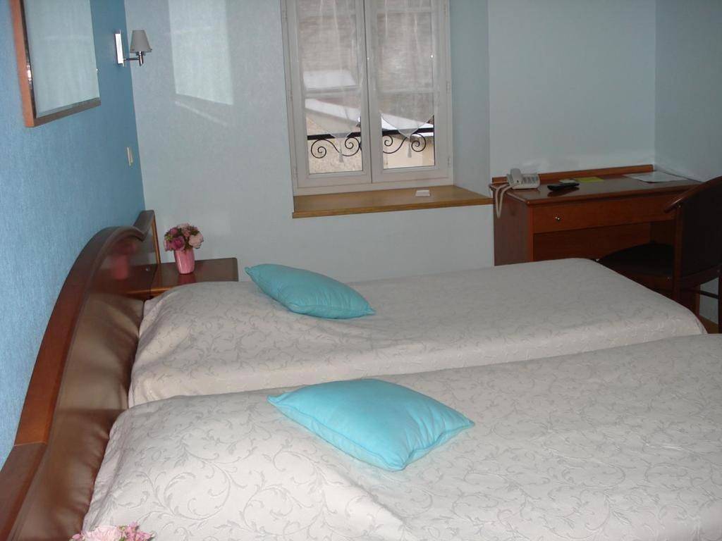 Chambres d'hôtes la Chaumière in Arcy-sur-Cure, Région d'Auxerre