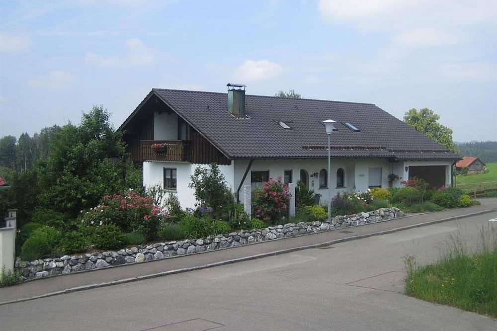Ganze Wohnung, Ferienwohnung Abendrot - Dreiländerblick Ferienwohnungen in Wangen im Allgäu, Region Bodensee-Oberschwaben