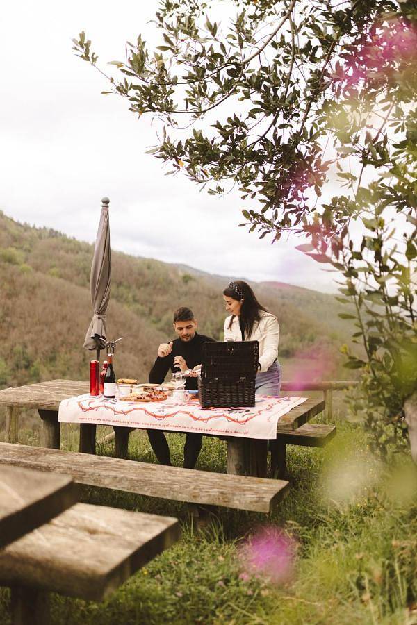 Casa rural para 4 personas, con jardín y vistas, Se admiten mascotas en Comarca del Caudal - 2