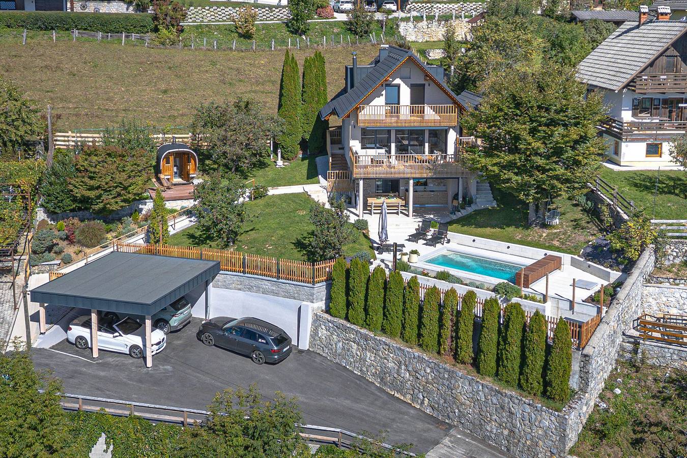 Villa Marjetica – Pool & Panoramic View in Cerklje na Gorenjskem, Osrednjeslovenska