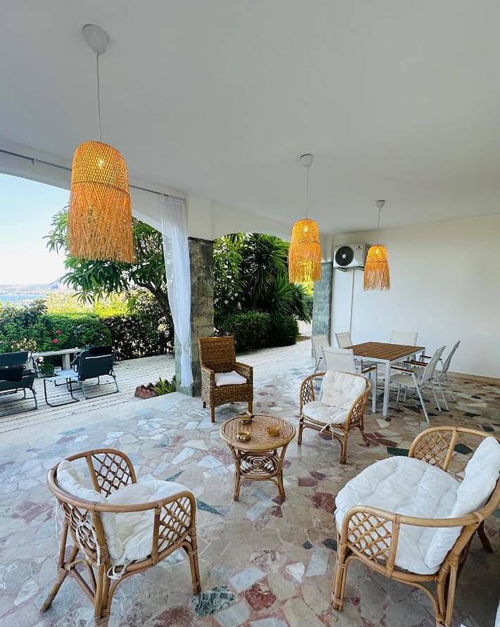 Location de vacances pour 6 personnes, avec Terrasse ainsi que Jardin et Vue à Santa Flavia - 4