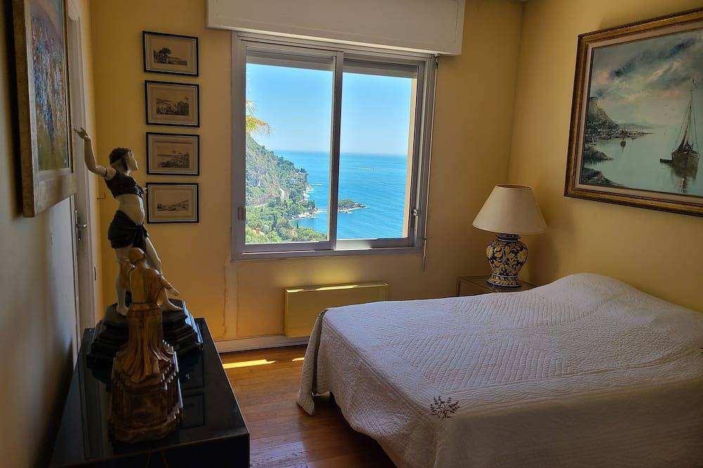 Villa Eze sur mer - Vue Saint Jean Cap Ferrat in Èze, Région de Nice
