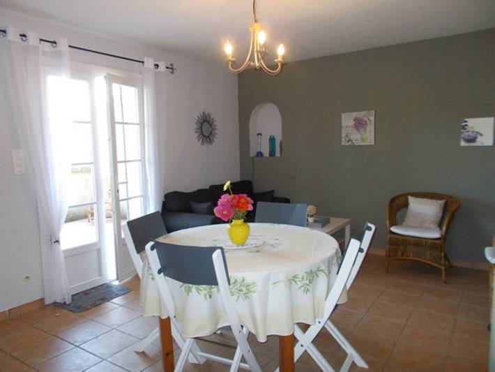 Gîte pour 5 personnes, avec terrasse et jardin, animaux acceptés à Vaison-la-Romaine - 2