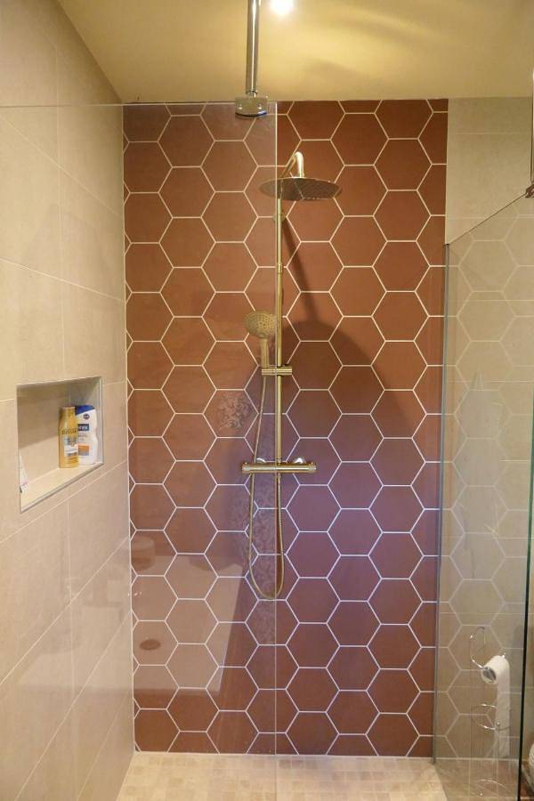 Gîte pour 2 personnes, avec terrasse ainsi que jardin et vue à Campagne (homonymie) - 4