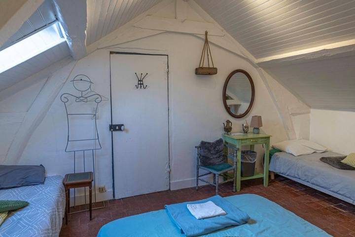 Chambre d’hôte pour 2 personnes, avec jardin ainsi que vue et piscine dans l' Eure - 4