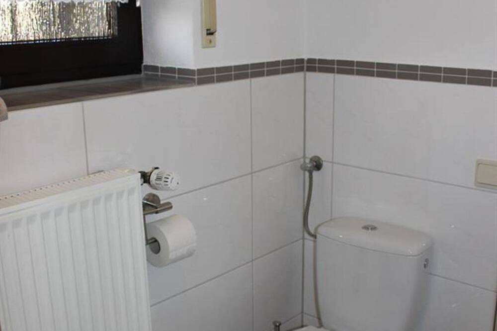 Ganze Wohnung, Ferienwohnung \"Waldblick\" - 1-Bett Wohnung in Montabaur, Lahn-Taunus