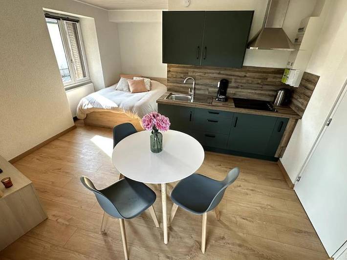 Gîte pour 2 personnes, avec balcon dans Levier